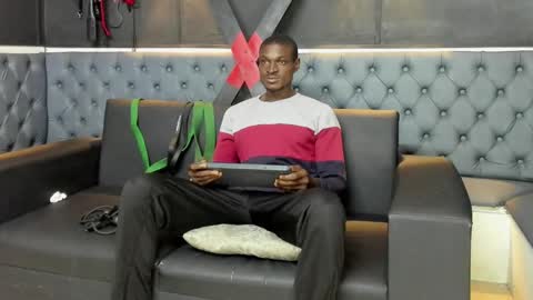 terranze_z online show from October 14, 3:29 am