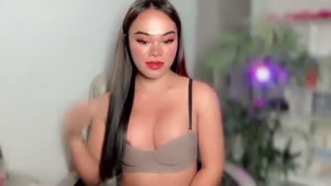 Snapshot of terri_jean69x chatting on December 4, 5:16 am TERRI the girl will hunt you online show from December 4, 5:16 am