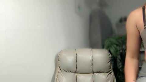 Snapshot of terri_jean69x chatting on December 9, 2:02 am TERRI the girl will hunt you online show from December 9, 2:02 am