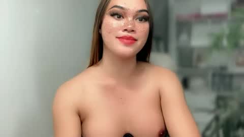 Snapshot of terri_jean69x chatting on December 12, 8:25 am TERRI the girl will hunt you online show from December 12, 8:25 am
