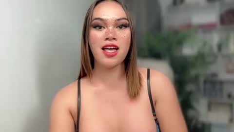 Snapshot of terri_jean69x chatting on December 12, 11:29 am TERRI the girl will hunt you online show from December 12, 11:29 am