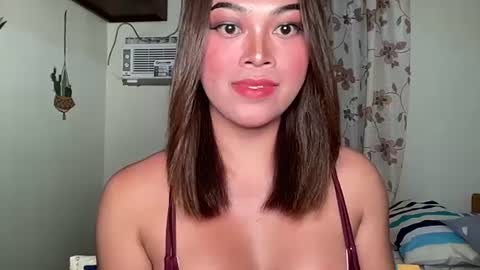 Snapshot of terri_jean69x chatting on January 24, 8:23 am TERRI the girl will hunt you online show from January 24, 8:23 am