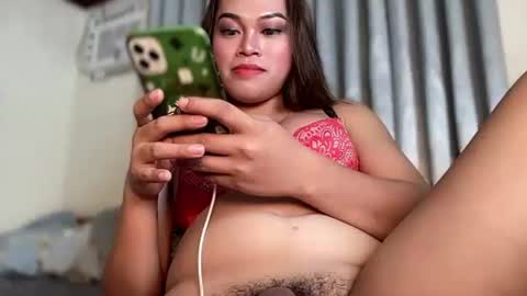Snapshot of terri_jean69x chatting on February 27, 2:21 pm TERRI the girl will hunt you online show from February 27, 2:21 pm