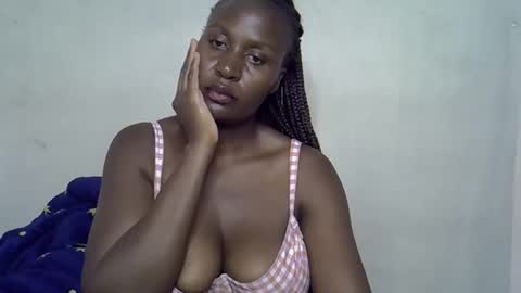 terriam online show from December 3, 11:14 pm