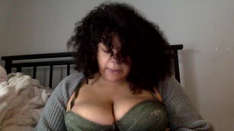 Snapshot of terrortitzz chatting on October 2, 7:10 pm terrortitzz online show from October 2, 7:10 pm