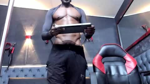 terry_zyzz online show from February 7, 9:29 pm