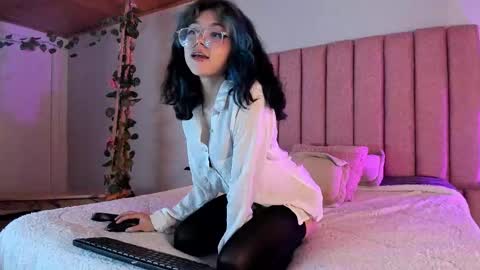 terumikitty online show from September 24, 7:28 pm