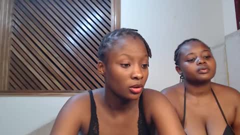 Tacy online show from February 1, 7:13 pm
