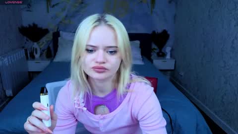 Snapshot of tessa_ashe chatting on April 5, 9:17 am Tessa online show from April 5, 9:17 am