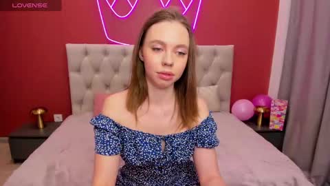 Snapshot of tessaadorable chatting on February 17, 1:25 am Tessa 3 online show from February 17, 1:25 am