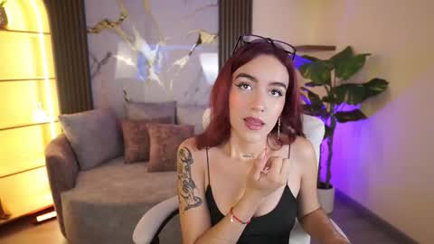 Tessa Fox online show from March 6, 11:39 am