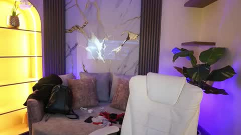 Tessa Fox online show from March 19, 11:36 am