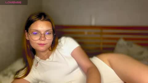 Tessa online show from June 21, 9:50 pm