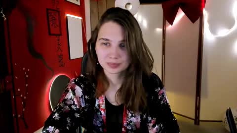 Snapshot of tessamill chatting on February 10, 5:44 am Tessa online show from February 10, 5:44 am