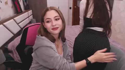 Tessa online show from September 21, 11:56 am