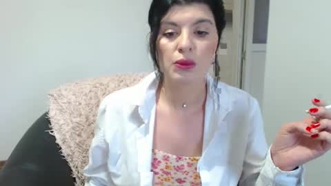 Snapshot of tessnaughty chatting on December 3, 8:49 am naughty tess online show from December 3, 8:49 am
