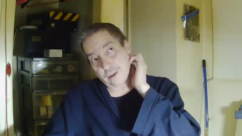 tetuo2 online show from February 3, 5:29 am