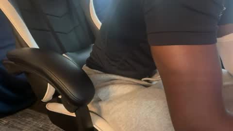 tevvdaren online show from August 5, 2:31 pm