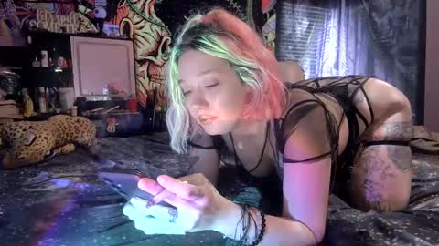 TEXASGIRLLLL online show from October 8, 3:31 pm