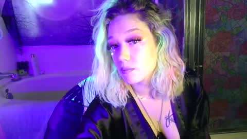 TEXASGIRLLLL online show from May 26, 1:51 pm