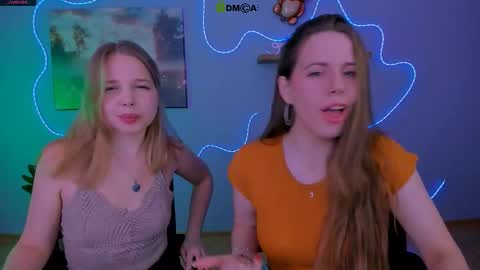 Snapshot of teya_starling chatting on March 13, 8:32 am teya_starling online show from March 13, 8:32 am