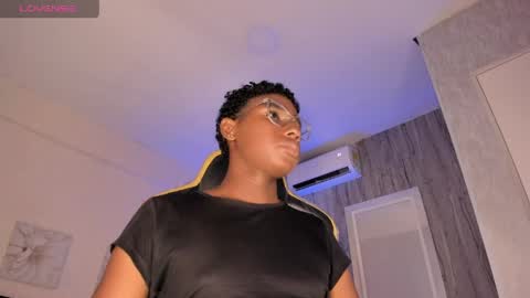 Snapshot of teylor_lovee chatting on March 22, 8:23 pm teylor_lovee online show from March 22, 8:23 pm