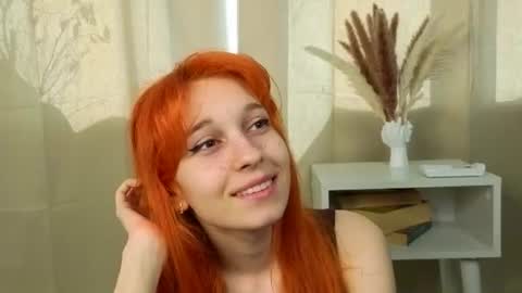 Foxy Zuccinni Roxy Little online show from June 10, 7:07 am