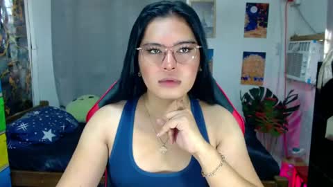 Snapshot of tgirlselena chatting on May 25, 10:49 pm tgirlselena online show from May 25, 10:49 pm
