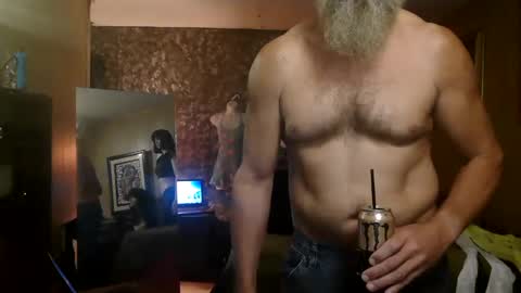 Snapshot of tha_commander69 chatting on December 6, 5:22 pm tha Commander69 online show from December 6, 5:22 pm