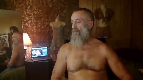 Snapshot of tha_commander69 chatting on December 18, 3:33 pm tha Commander69 online show from December 18, 3:33 pm