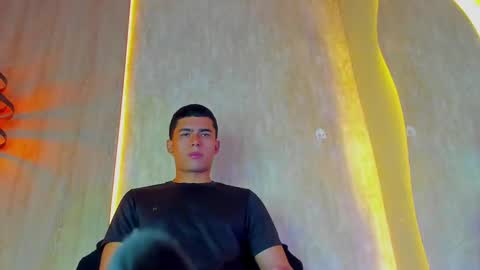 Snapshot of thaddeus_king chatting on February 14, 5:57 pm thaddeus king online show from February 14, 5:57 pm