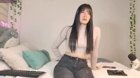  Thael online show from October 2, 11:01 pm