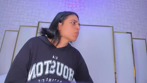 thalia888_ online show from March 8, 8:01 pm