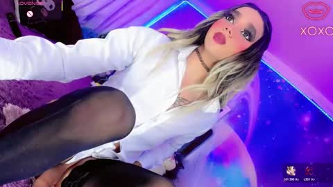 Snapshot of thalia_gil21 chatting on March 15, 12:16 am Thalia Girl online show from March 15, 12:16 am