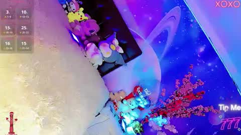 Snapshot of thalia_gil21 chatting on May 17, 5:20 pm Thalia Girl online show from May 17, 5:20 pm