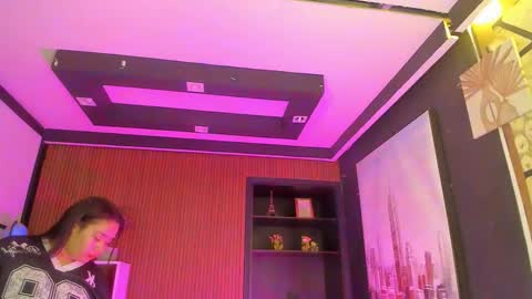 Thalia online show from March 15, 4:40 am