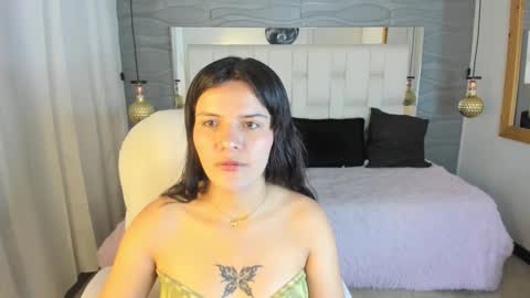 Thalia online show from February 26, 6:40 pm