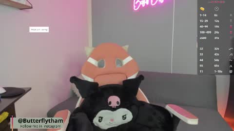thamara_cooper_ online show from June 29, 10:43 pm