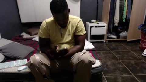 thamtsho1108 online show from March 21, 11:52 pm