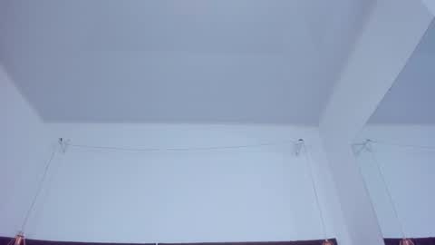 Snapshot of thara_webstter chatting on December 6, 2:49 pm thara webstter online show from December 6, 2:49 pm