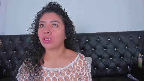 Snapshot of thara_webstter chatting on January 20, 11:45 am thara webstter online show from January 20, 11:45 am