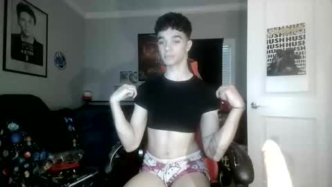 that_femboi online show from May 21, 12:50 am