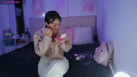   online show from February 4, 11:49 am