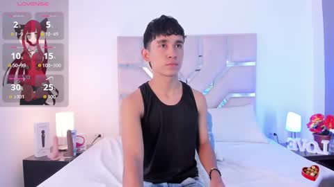 Thayler  online show from September 26, 11:14 am