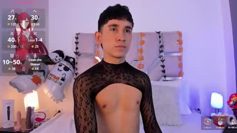 Thayler  online show from October 7, 11:07 am