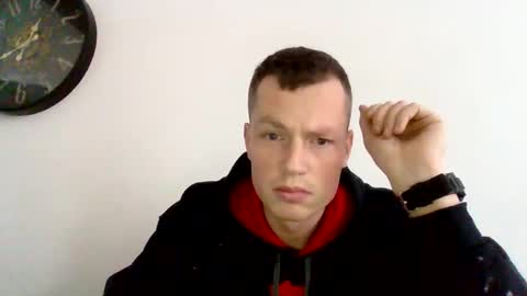 Snapshot of the___rocky200 chatting on December 20, 11:39 am Dennis online show from December 20, 11:39 am