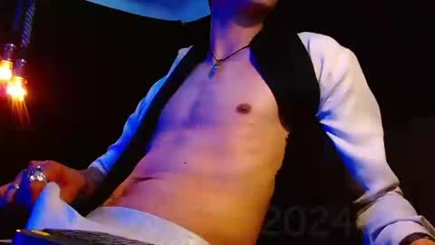 Snapshot of the_anfitrion69 chatting on December 31, 5:22 am GIORGGIO online show from December 31, 5:22 am