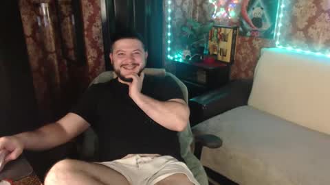 Snapshot of the_avengersgth chatting on March 9, 3:32 am thor lord online show from March 9, 3:32 am