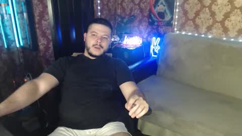 Snapshot of the_avengersgth chatting on October 12, 4:39 pm thor lord online show from October 12, 4:39 pm