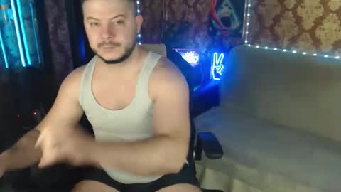 Snapshot of the_avengersgth chatting on October 16, 8:48 am thor lord online show from October 16, 8:48 am